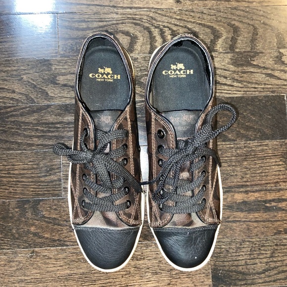 Coach Lowline Luxe Low Top Sneaker. Women’s Size 8.5